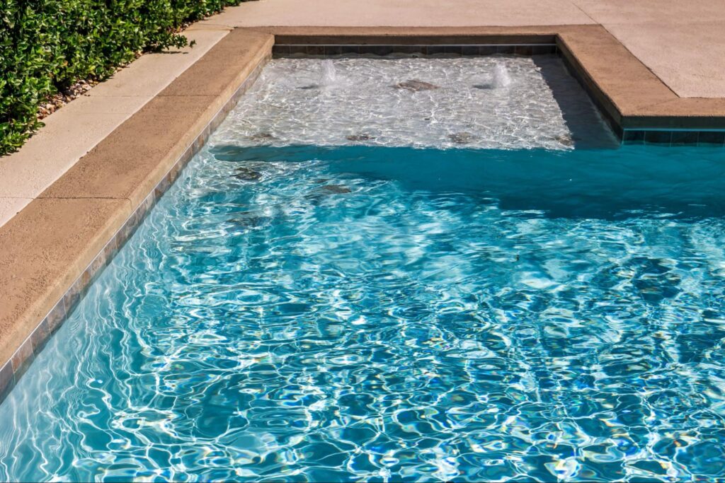 What Are the Benefits of Choosing a Saltwater Pool?